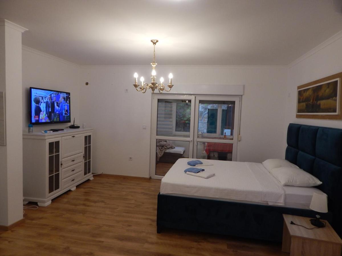 Sveti Stefan- Apartment Dora Ilha Sveti Stefan Exterior foto